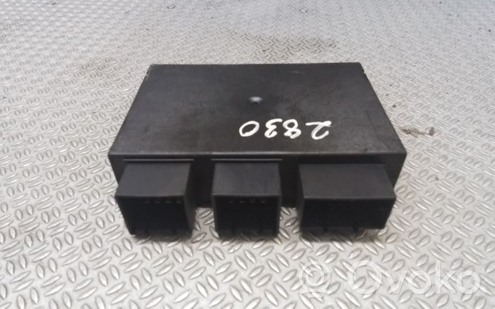 Audi A6 S6 C6 4F Steuergerät/Modul für die Anhängerkupplung 4F0907383