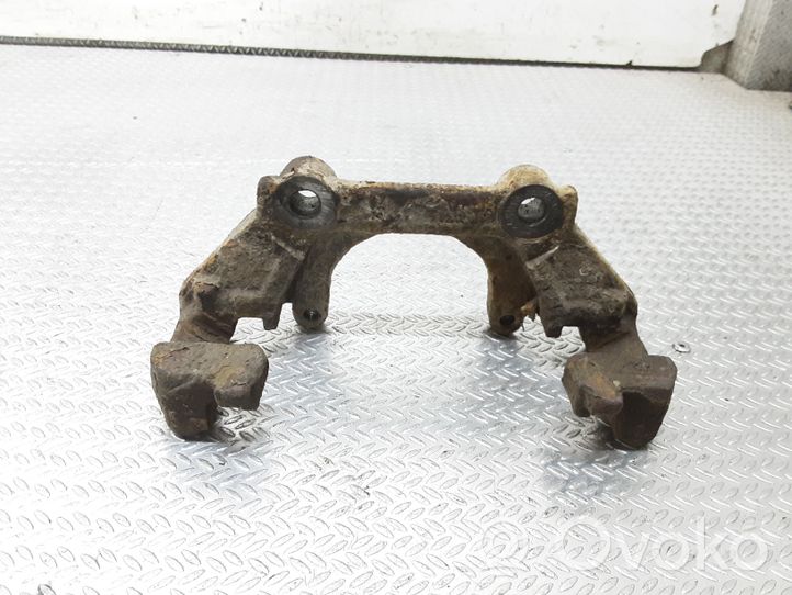 Volkswagen PASSAT B5.5 Front Brake Caliper Pad/Carrier 