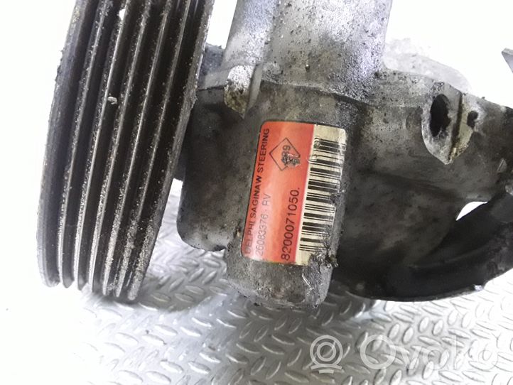 Volvo S40, V40 Power steering pump 8200071050