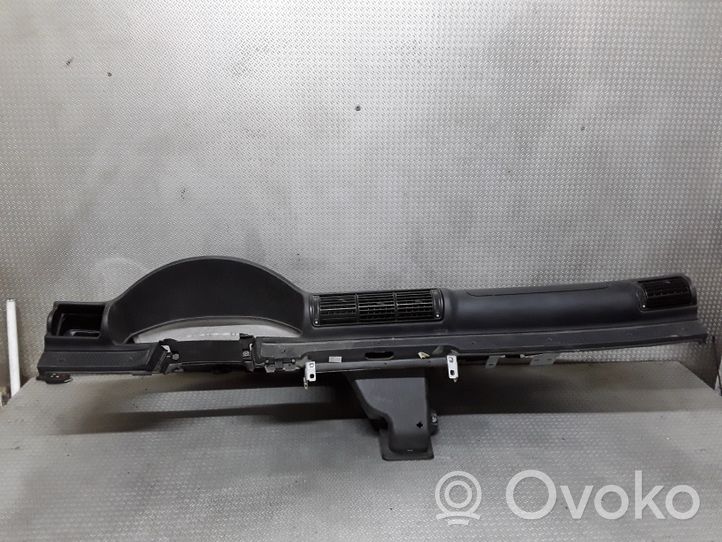 Audi A4 S4 B5 8D Dashboard 8D1857033A