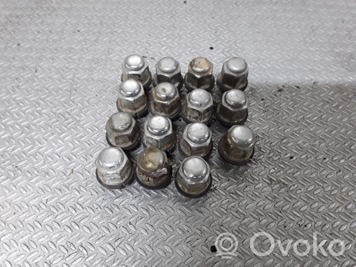 KIA Cerato Nuts/bolts 