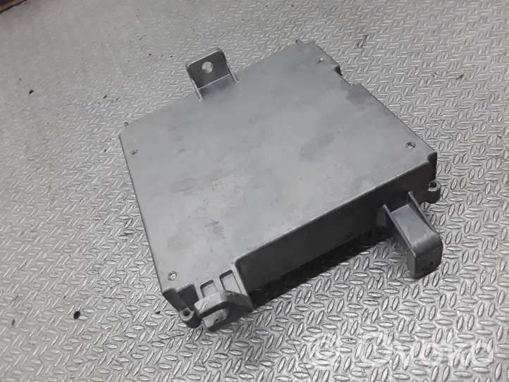 Honda Stream Calculateur moteur ECU 37820