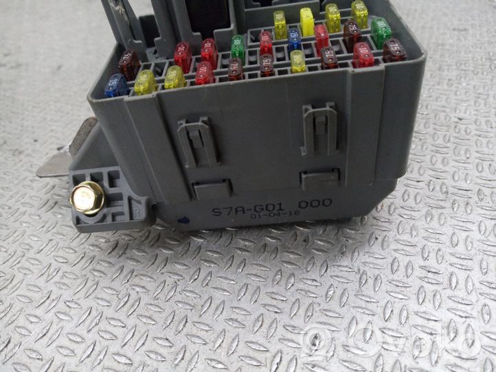 Honda Stream Module de fusibles S7AG01000