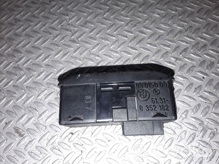 BMW 5 E39 Interruptor del techo solar 03015000