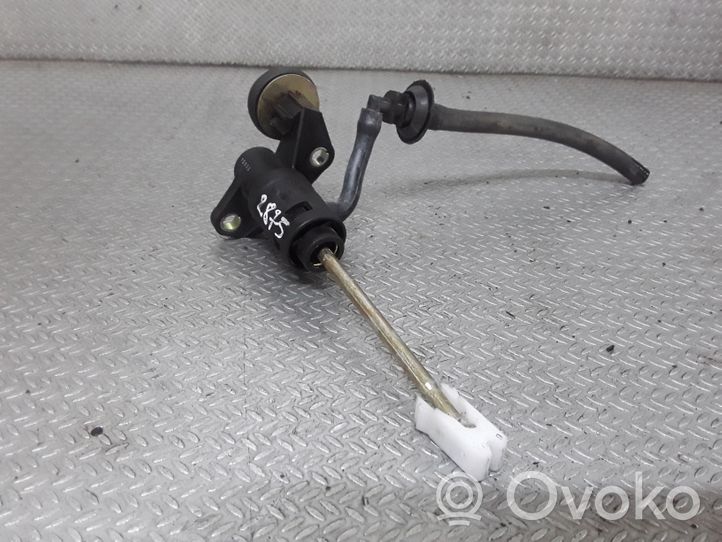 Audi A6 S6 C5 4B Główny cylinder sprzęgła 8E1721401AF