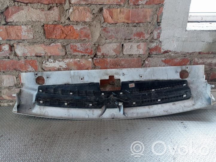 Citroen Berlingo Maskownica / Grill / Atrapa górna chłodnicy 9644758077