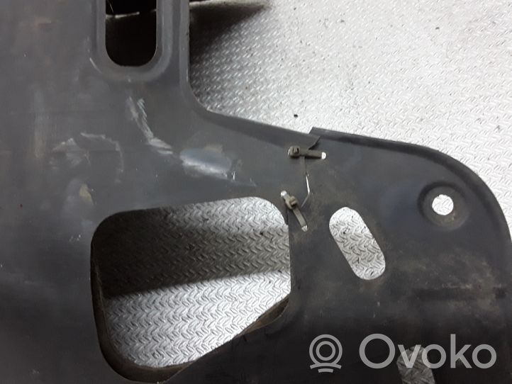 Toyota Avensis T250 Cache de protection sous moteur 