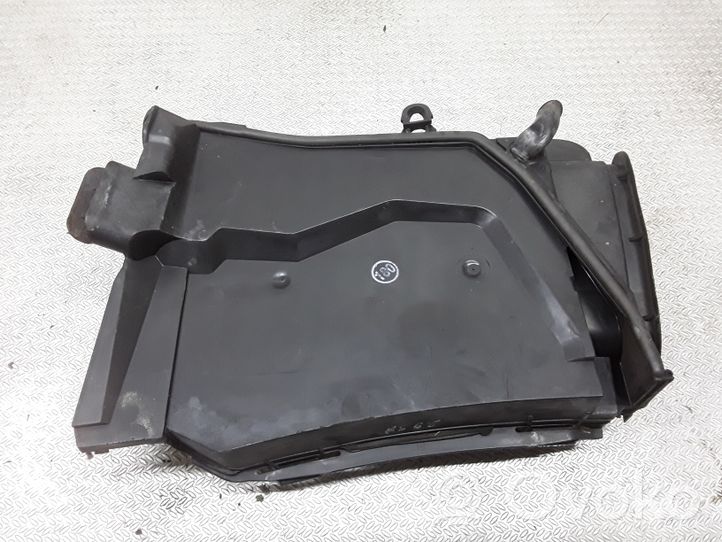 BMW 5 E39 Air intake duct part 