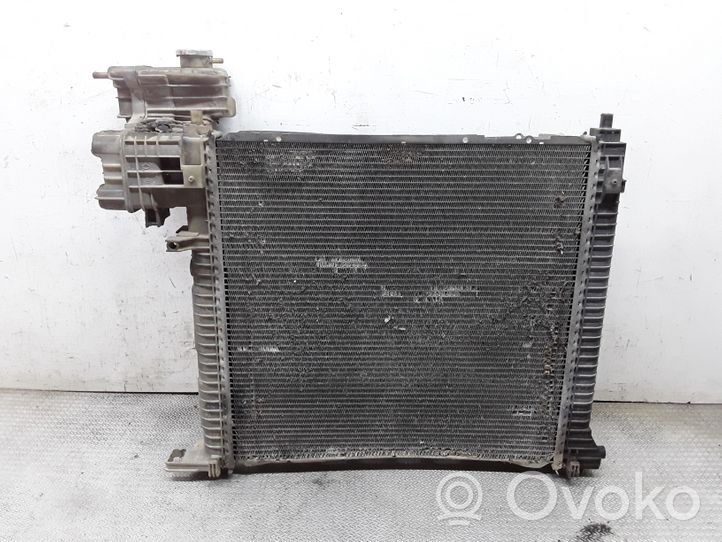 Mercedes-Benz Vito Viano W638 Radiatore di raffreddamento 6385012701