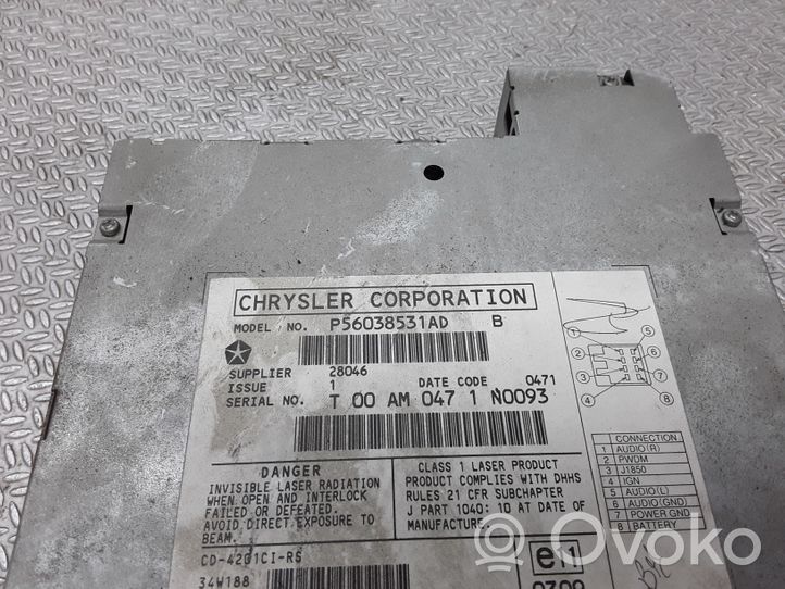 Chrysler Voyager Changeur CD / DVD P56038531AD