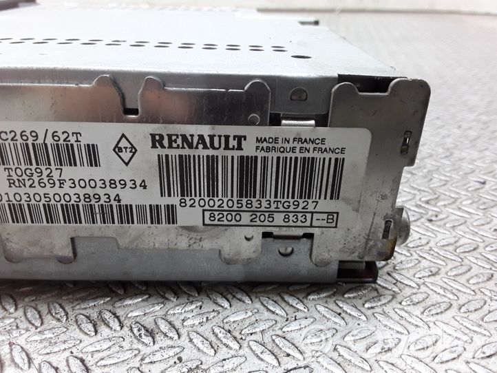 Renault Espace IV Unité principale radio / CD / DVD / GPS 8200205833B