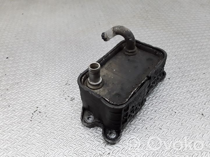 Volvo V70 Support de filtre à huile 8677973