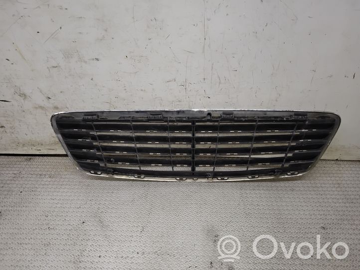 Mercedes-Benz S W220 Grille calandre supérieure de pare-chocs avant 777200002