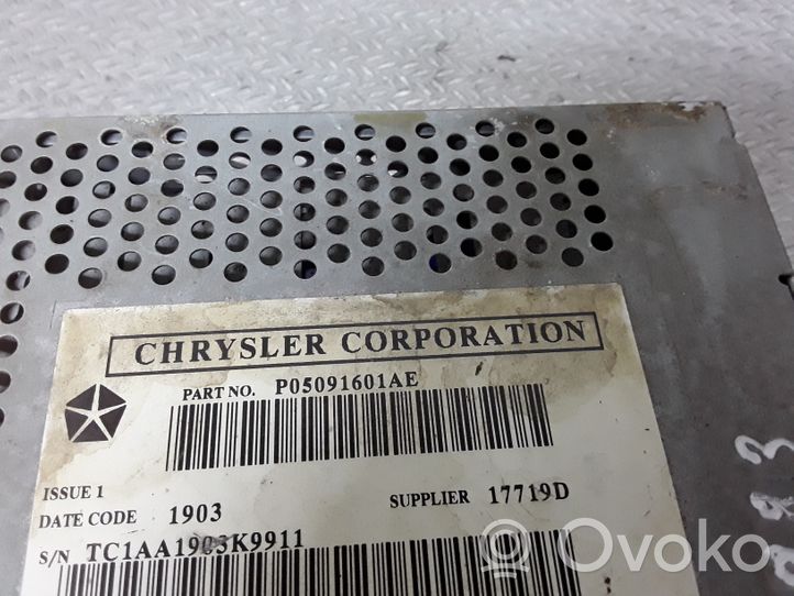 Chrysler Voyager Panel / Radioodtwarzacz CD/DVD/GPS P05091601AE