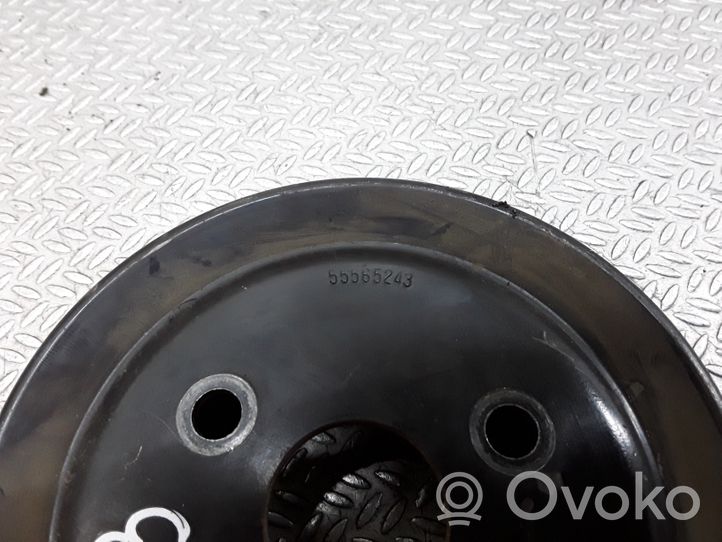 Opel Meriva B Koło pasowe pompy wody 55565243