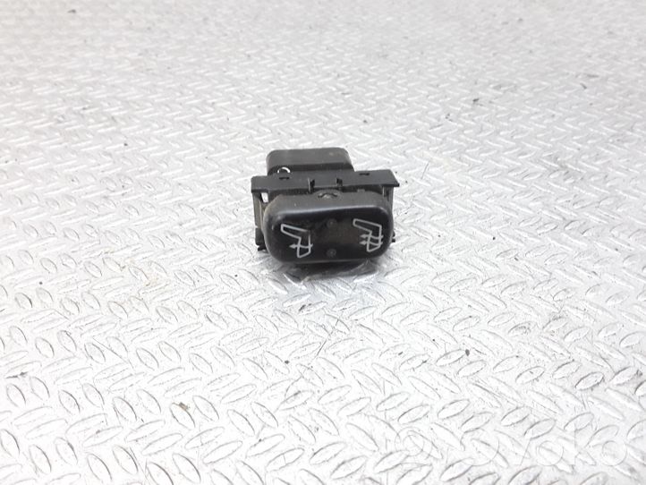 Mercedes-Benz ML W163 Seat heating switch 1638200210