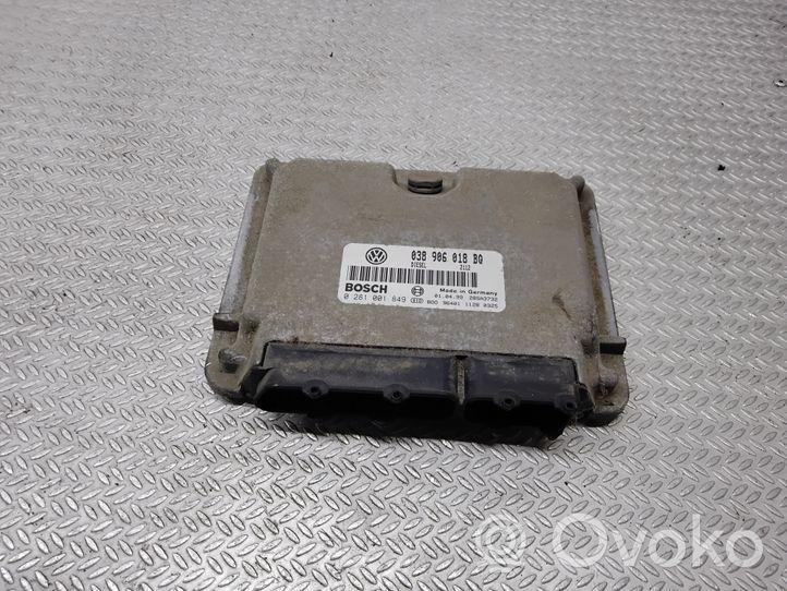 Skoda Octavia Mk1 (1U) Calculateur moteur ECU 038906018BQ