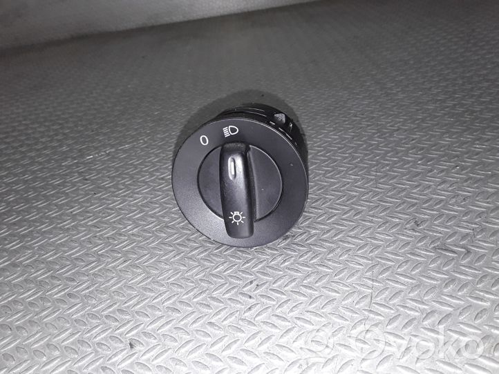 Volkswagen Jetta V Light switch 1K0941431F