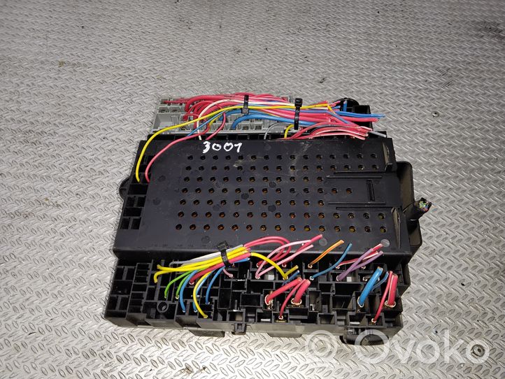 Volvo V70 Fuse module 8688153