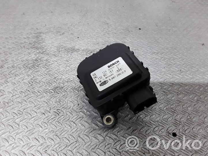 Lancia Lybra Moteur / actionneur de volet de climatisation 588728000