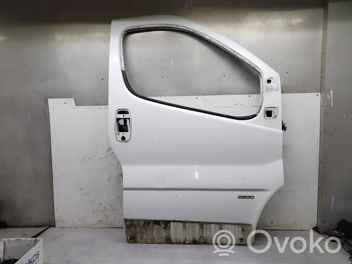 Opel Vivaro Front door 