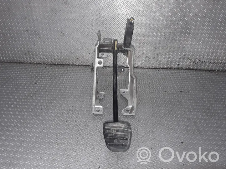 Opel Vivaro Brake pedal 