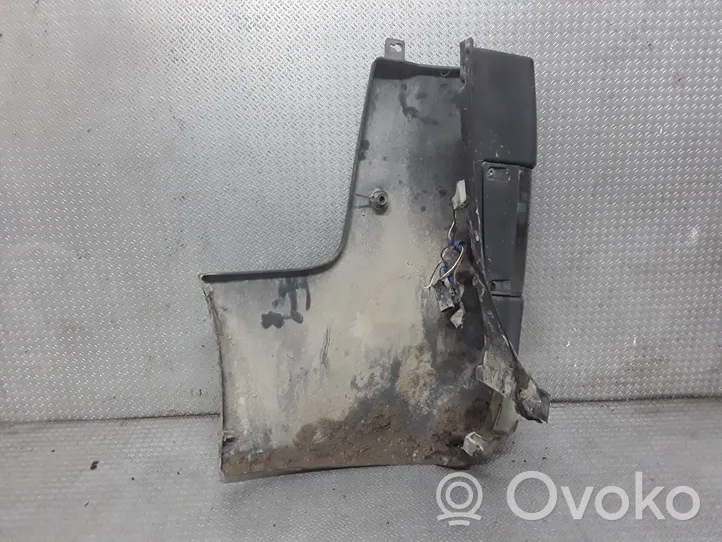 Opel Vivaro Aizmugurē bampera stūra daļa 91166147