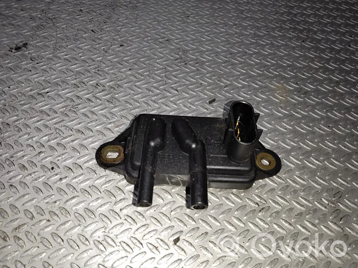 Ford Explorer Vacuum valve F77E9J460AB