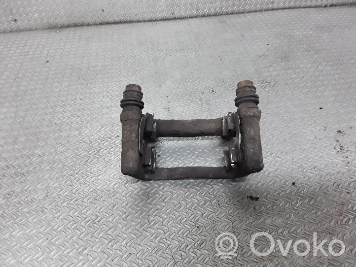 Ford Mondeo MK IV Supporto della pinza del freno posteriore 