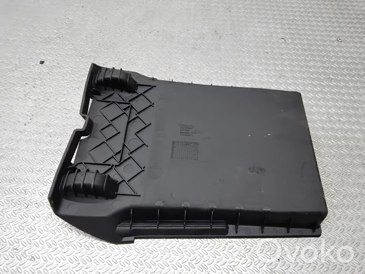 Volvo V50 Glove box pad 8650687