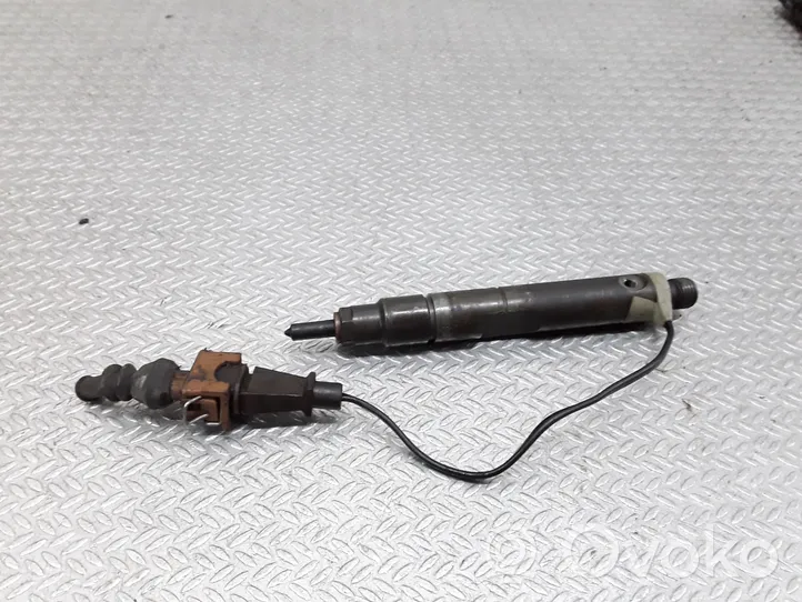 Ford Galaxy Fuel injector 028130201S