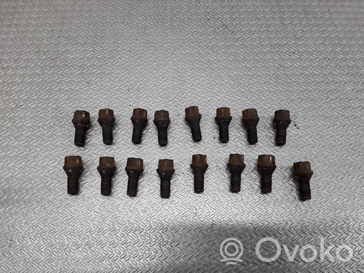 Toyota Aygo AB10 Nuts/bolts 