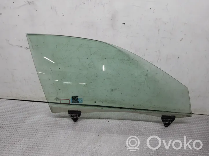 Audi A4 S4 B7 8E 8H Front door window glass four-door 