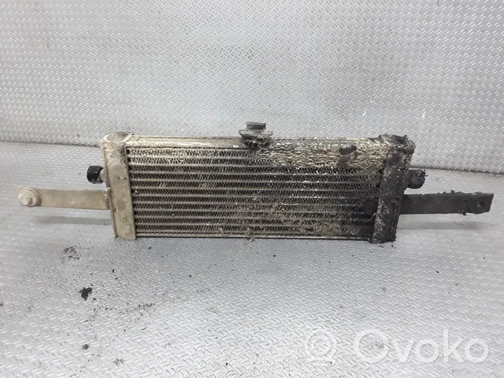 Opel Frontera A Radiatore dell’olio del motore 91153370