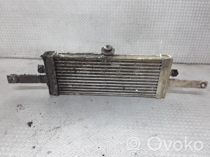 Opel Frontera A Radiatore dell’olio del motore 91153370