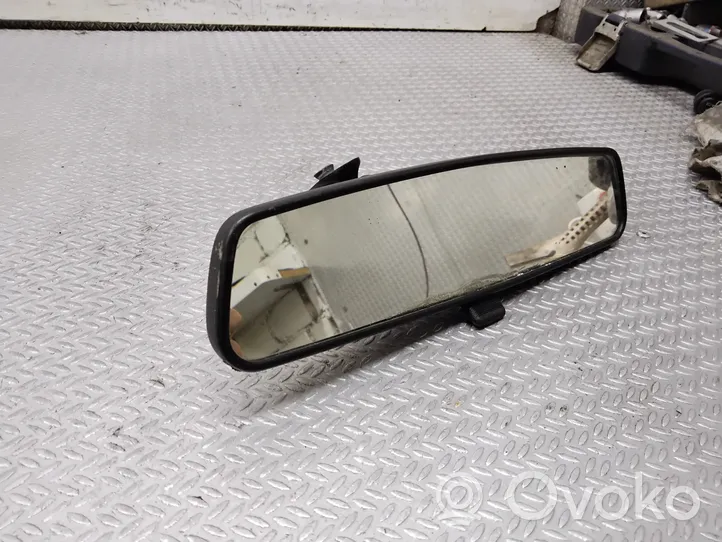Suzuki Grand Vitara II Rear view mirror (interior) E8011083