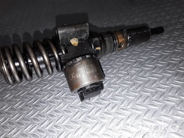 Dodge Journey Injecteur de carburant 03G130073B