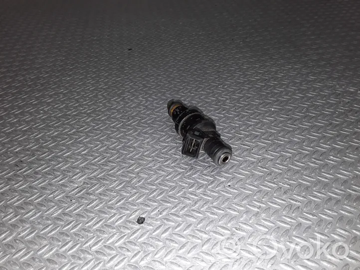 Audi A4 S4 B5 8D Injecteur de carburant 0280150447