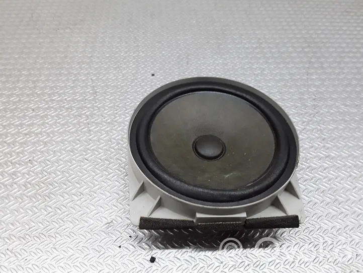 Honda CR-V Front door speaker EAS16P647E5