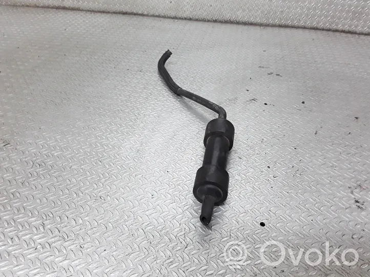 Volkswagen PASSAT B6 Réservoir d'air sous vide 03G129808C