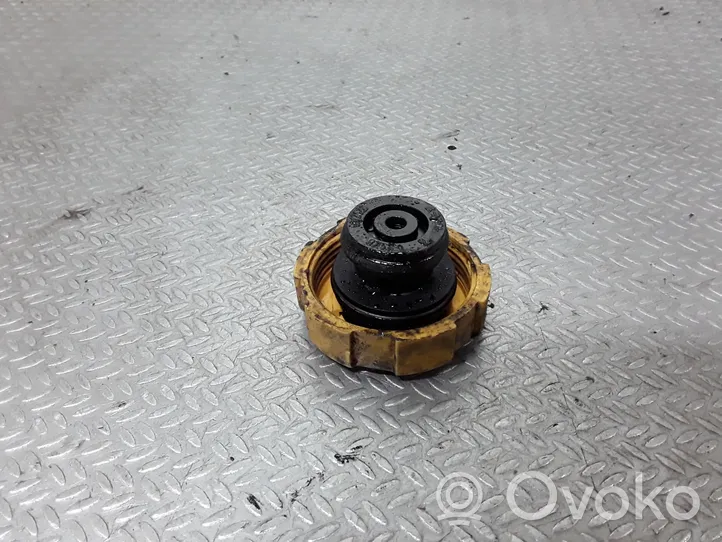 Opel Astra G Vase d'expansion / bouchon de réservoir de liquide de refroidissement 