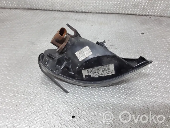 BMW 3 E46 Indicatore di direzione anteriore 6914199