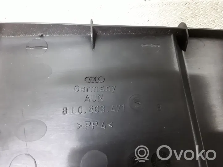 Audi A3 S3 8L Bagažinės slenksčio apdaila 8L0863471B