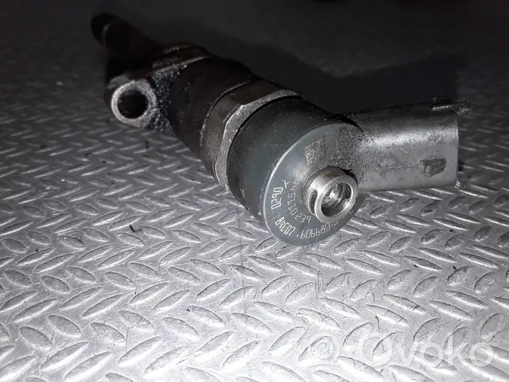 Peugeot 307 Injecteur de carburant 0445110239