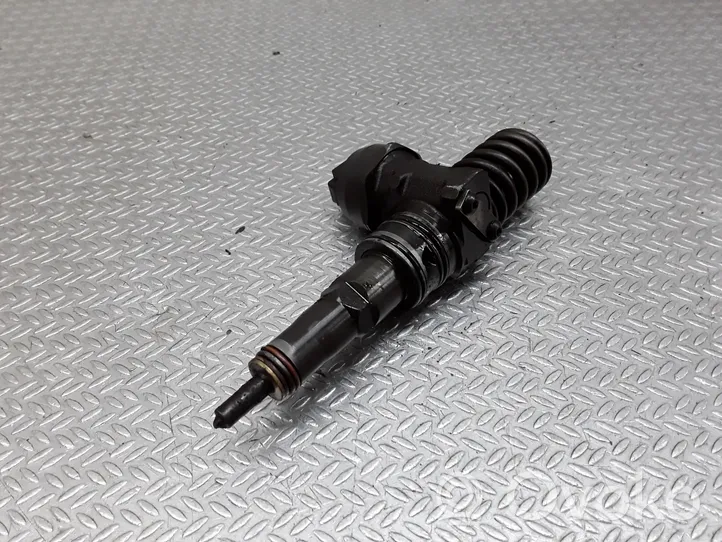 Audi A4 S4 B6 8E 8H Injecteur de carburant 038130073BD