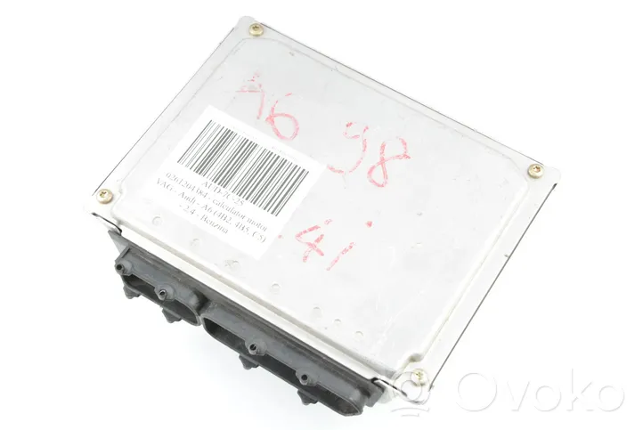 Audi A6 S6 C5 4B Komputer / Sterownik ECU silnika 0261204384