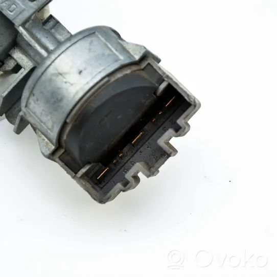 Ford Mondeo MK IV Virtalukon kytkin 3M51-3F880-AD