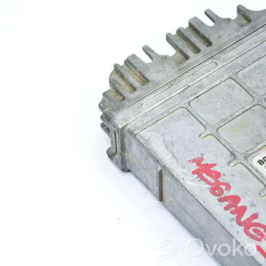 Renault Megane I Unité de commande, module ECU de moteur 7700110646