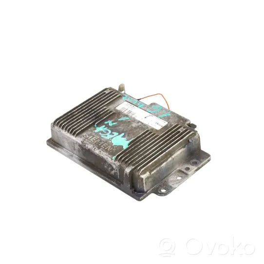 Renault Megane I Unité de commande, module ECU de moteur S115300203