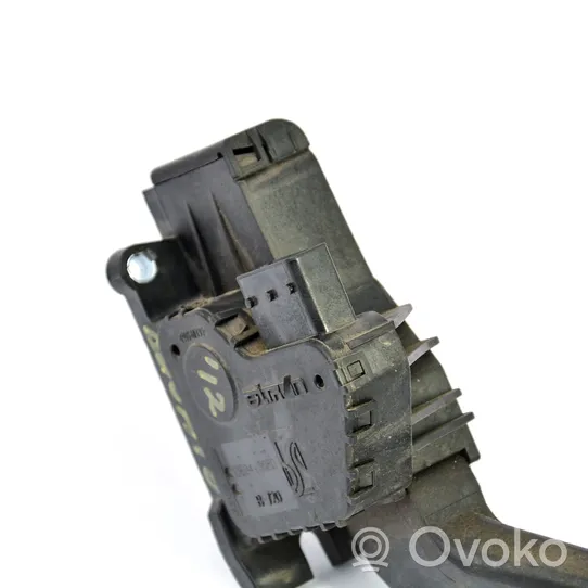 Fiat Ducato Pedal del acelerador 1369473080